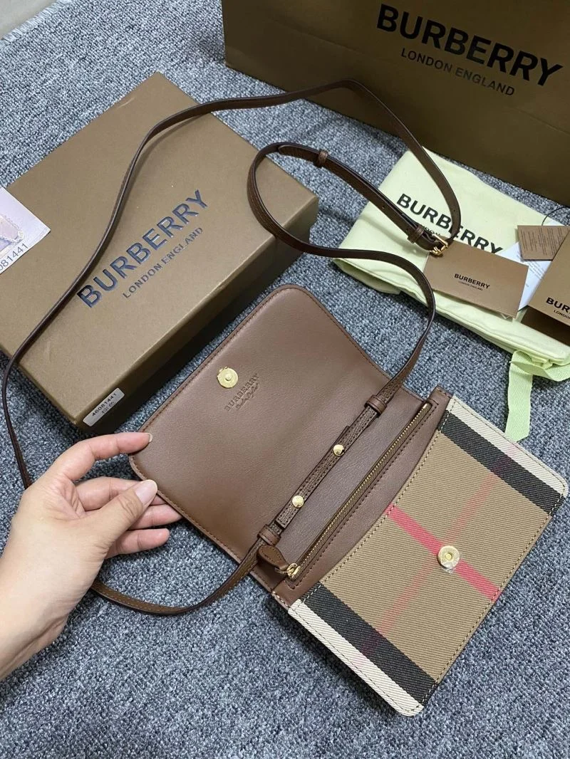 Sporty Burberry Satchel Bags 37970