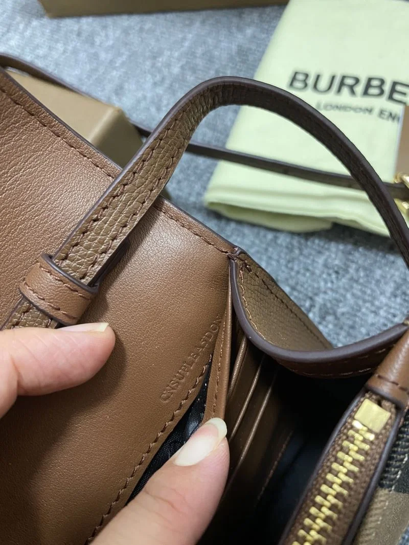 Sporty Burberry Satchel Bags 37970