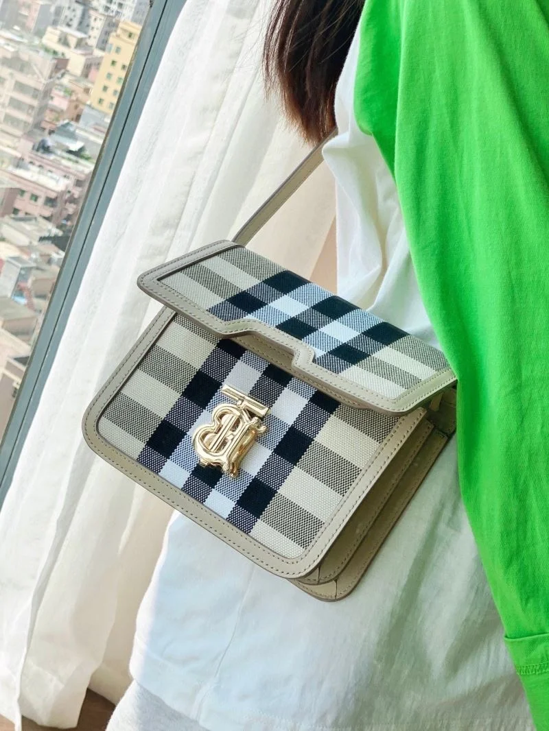 Burberry Satchel Bags Bold 37961