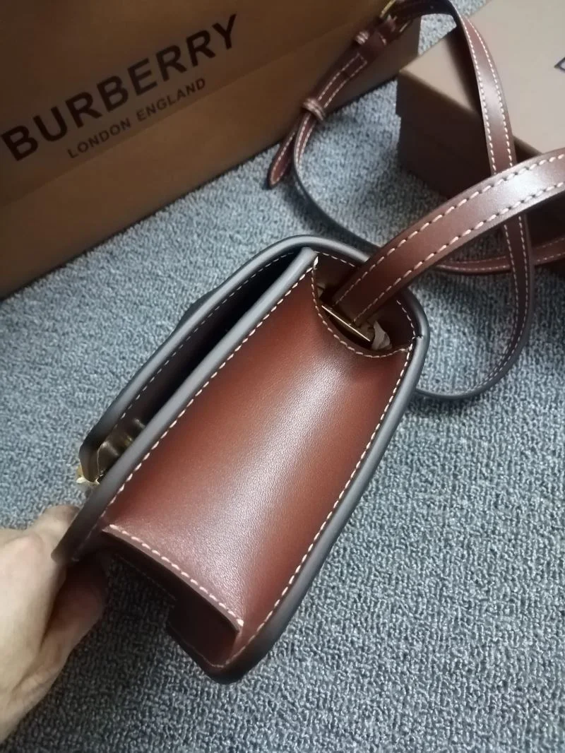 Sporty Burberry Satchel Bags 37932