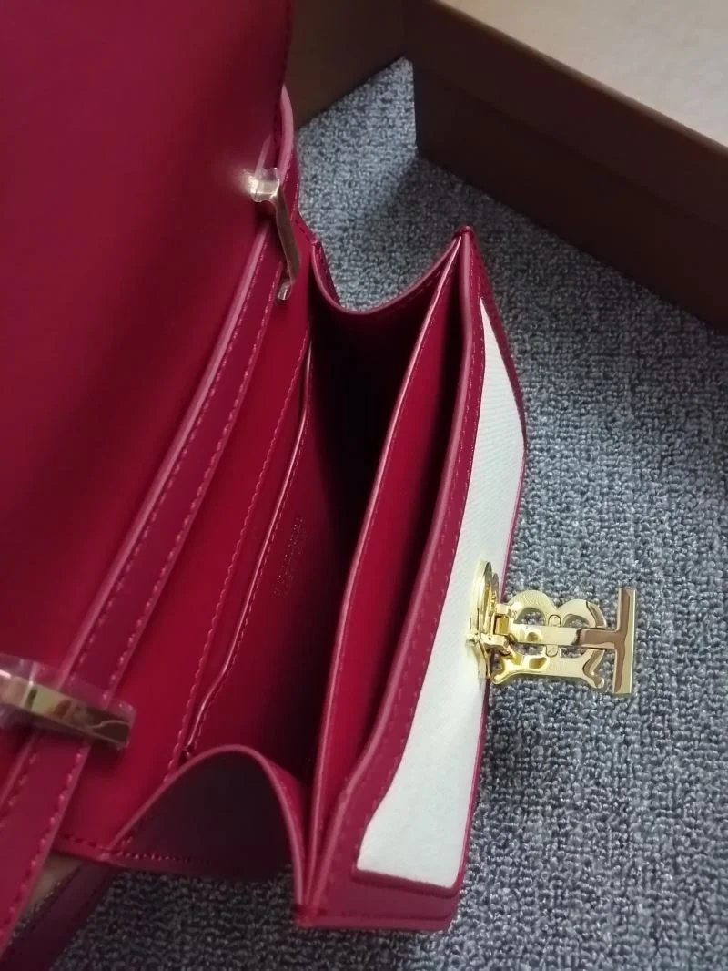 Fashionable Burberry Satchel Bags 37931