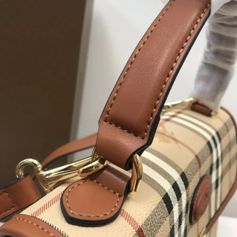 Stylish Burberry Satchel Bags 37923