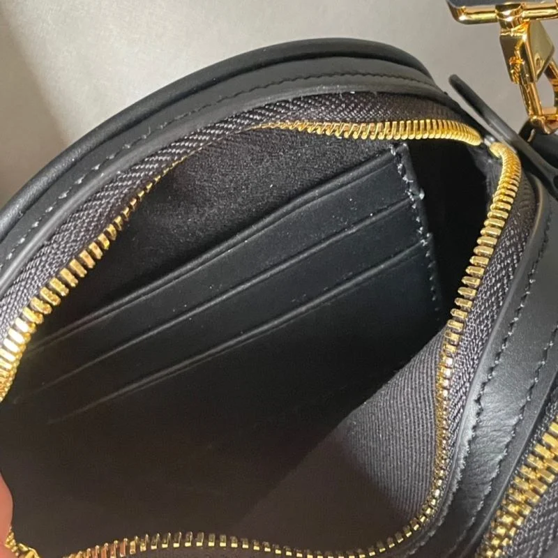 Burberry Satchel Bags Elegant 37924