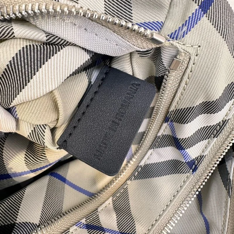Burberry Satchel Bags Trendsetting 37915