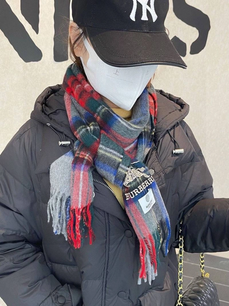 Burberry Scarf EyeCatching 271381