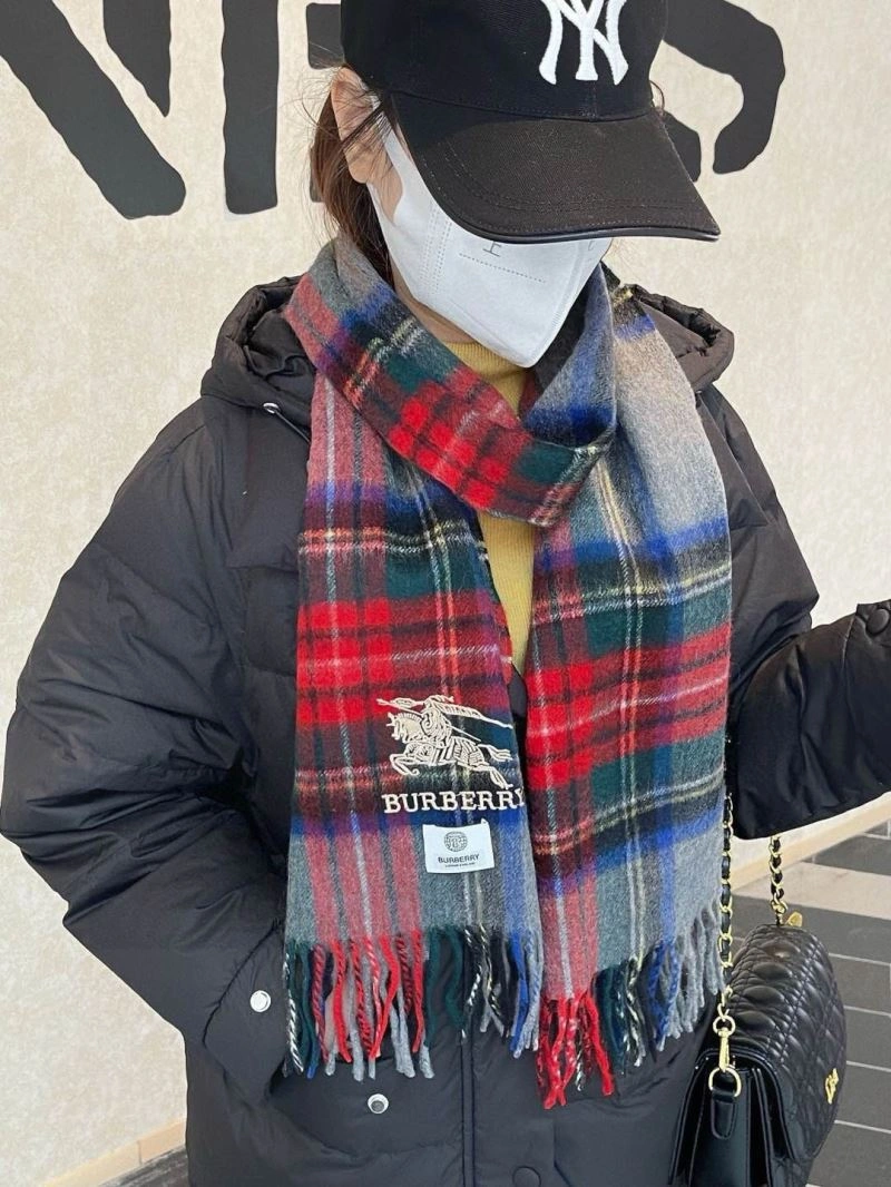 Burberry Scarf EyeCatching 271381
