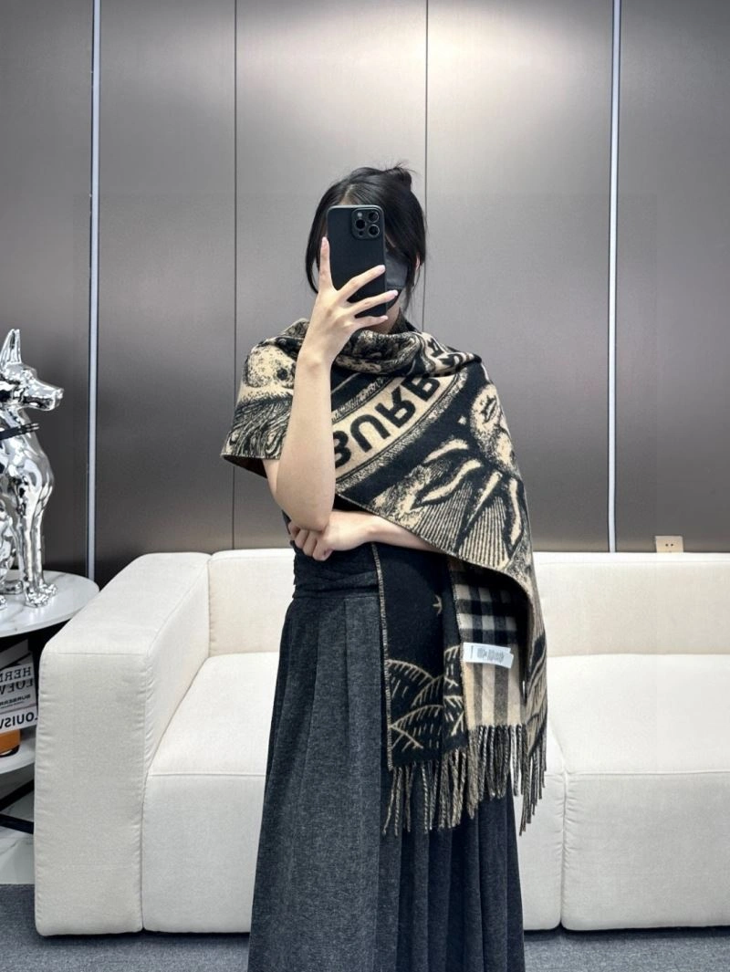 SoftTouch Burberry Scarf 271385