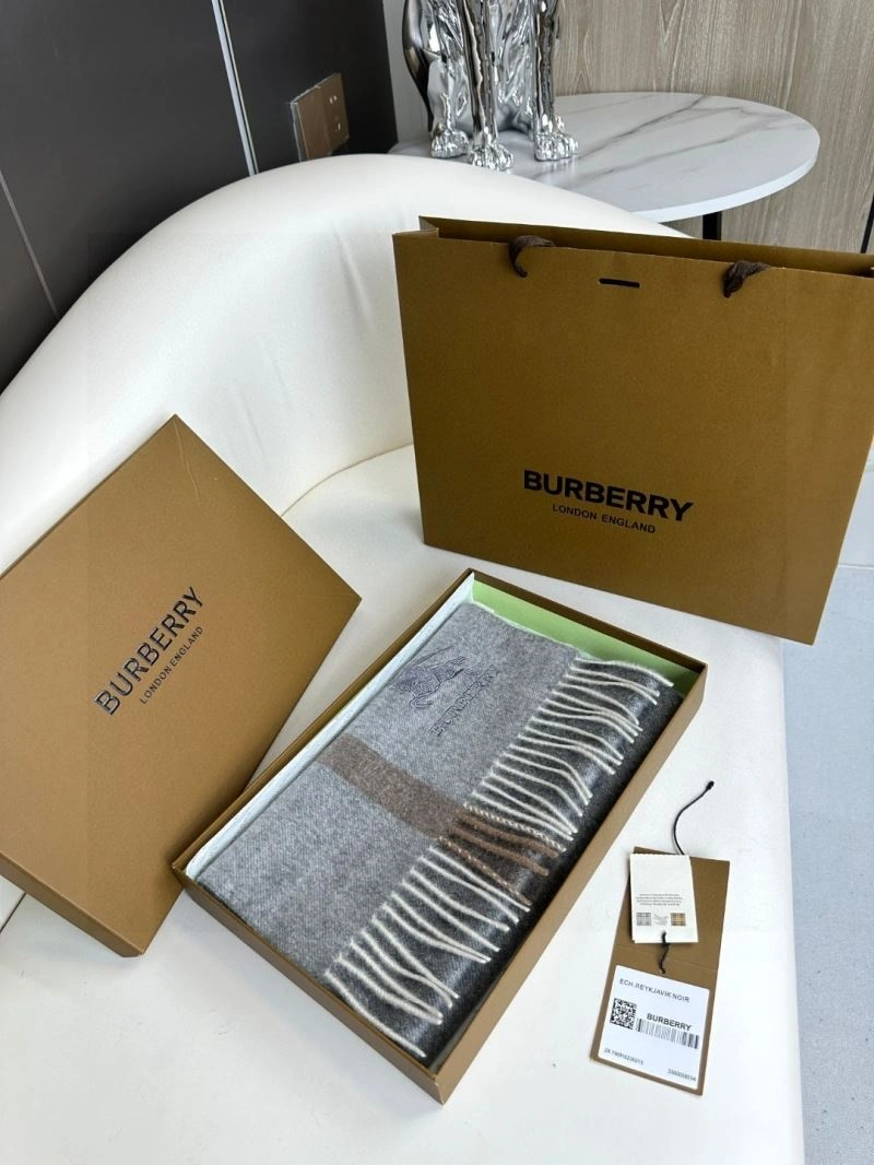 Burberry Scarf Breathable 271375