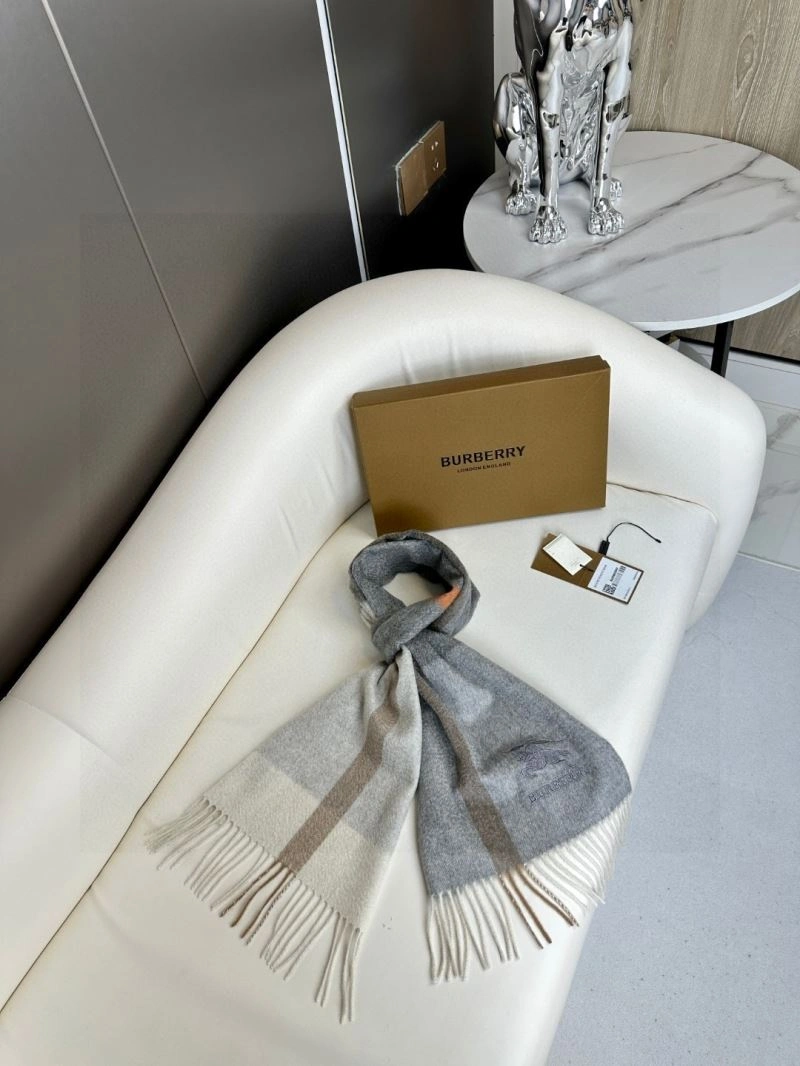 Burberry Scarf Breathable 271375