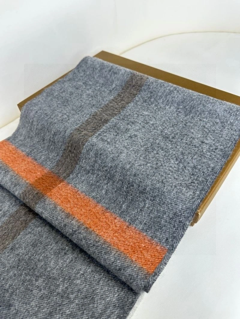 Burberry Scarf Breathable 271375