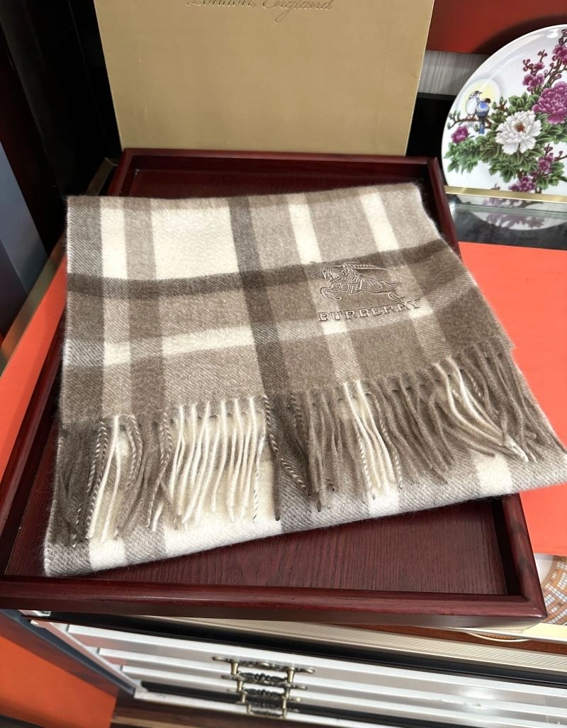 Burberry Scarf Durable 271373