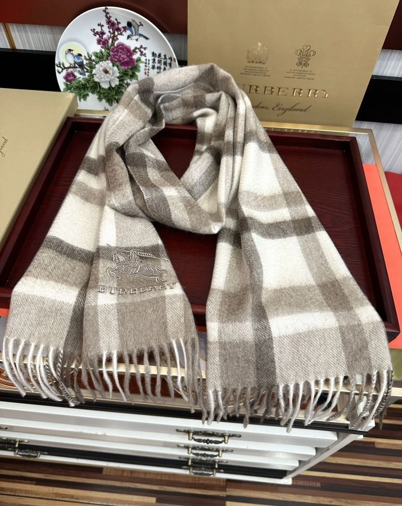 Burberry Scarf Durable 271373