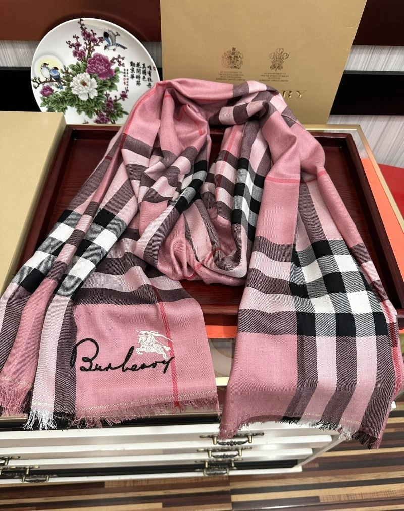 Burberry Scarf FlexibleFit 271370
