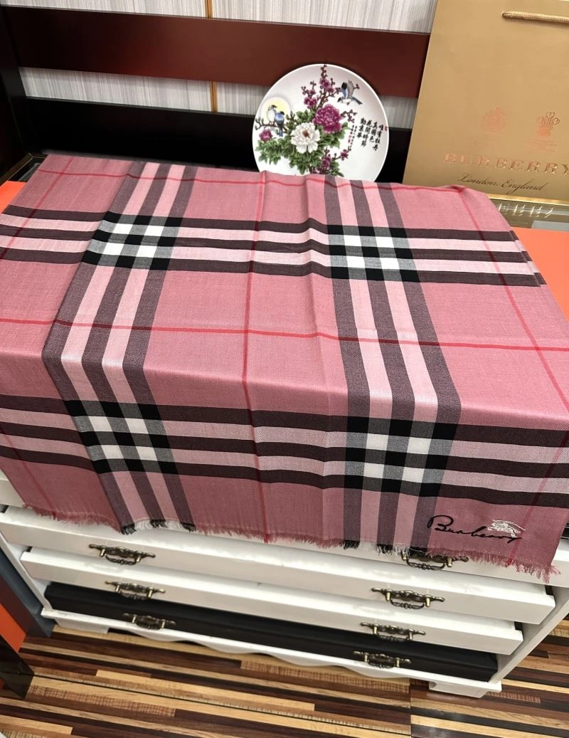 Burberry Scarf FlexibleFit 271370