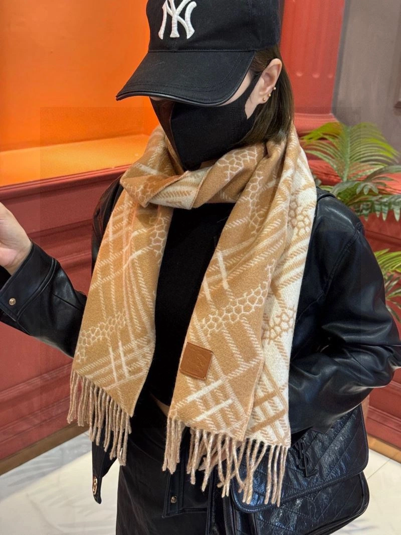 Affordable Burberry Scarf 271372