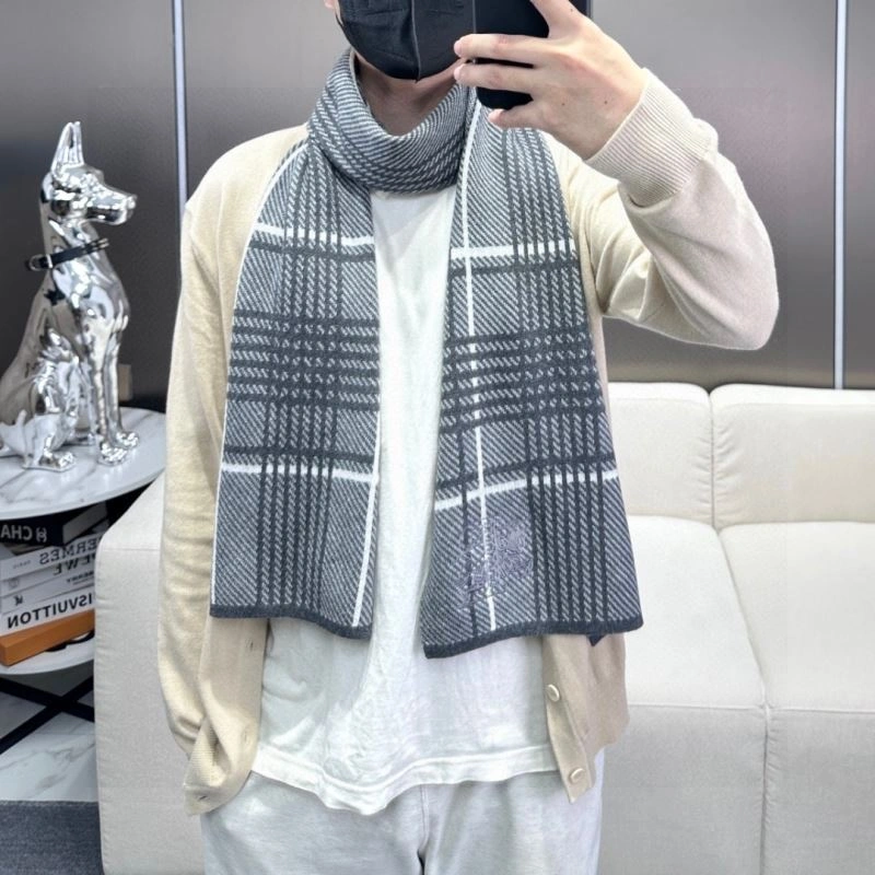 Burberry Scarf Fashionable 271367