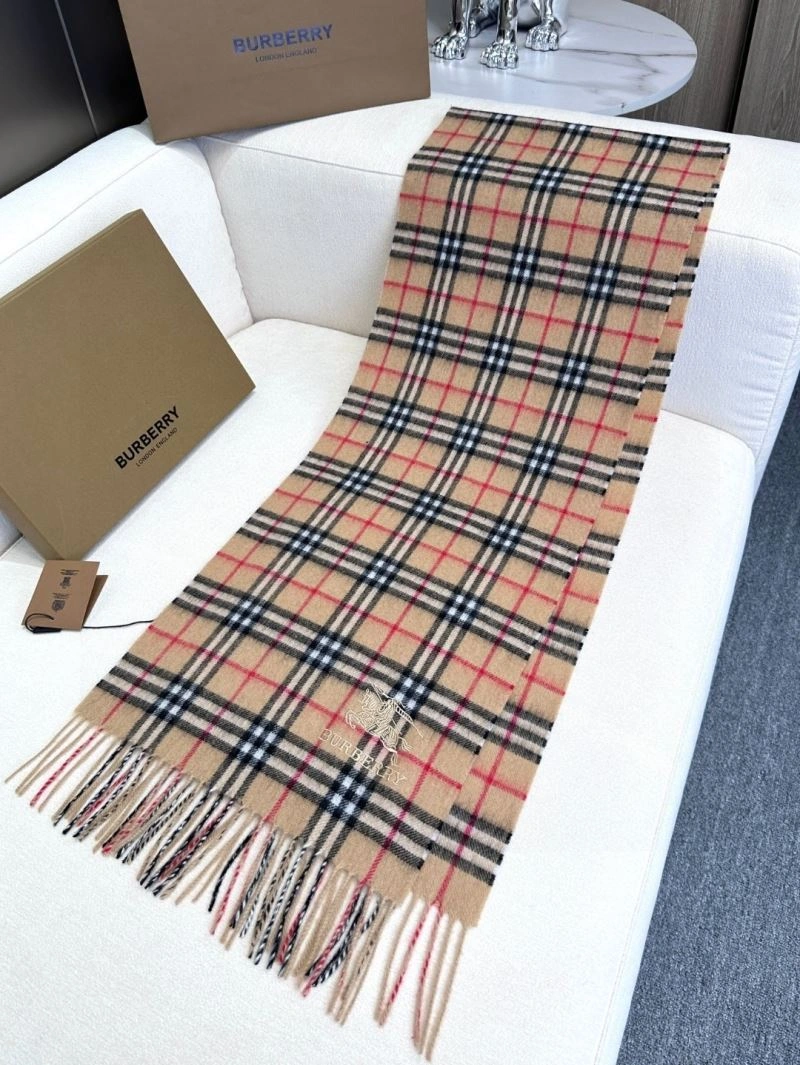 Seasonal Burberry Scarf 271366