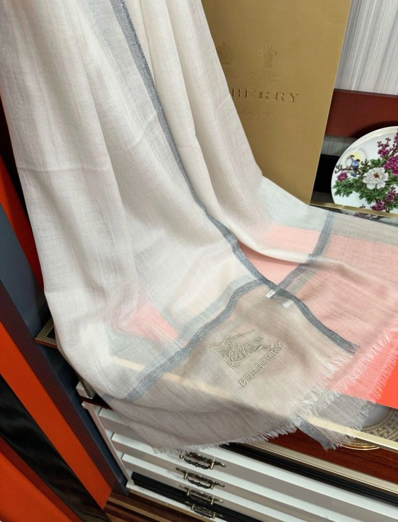 Burberry Scarf Premium 271363