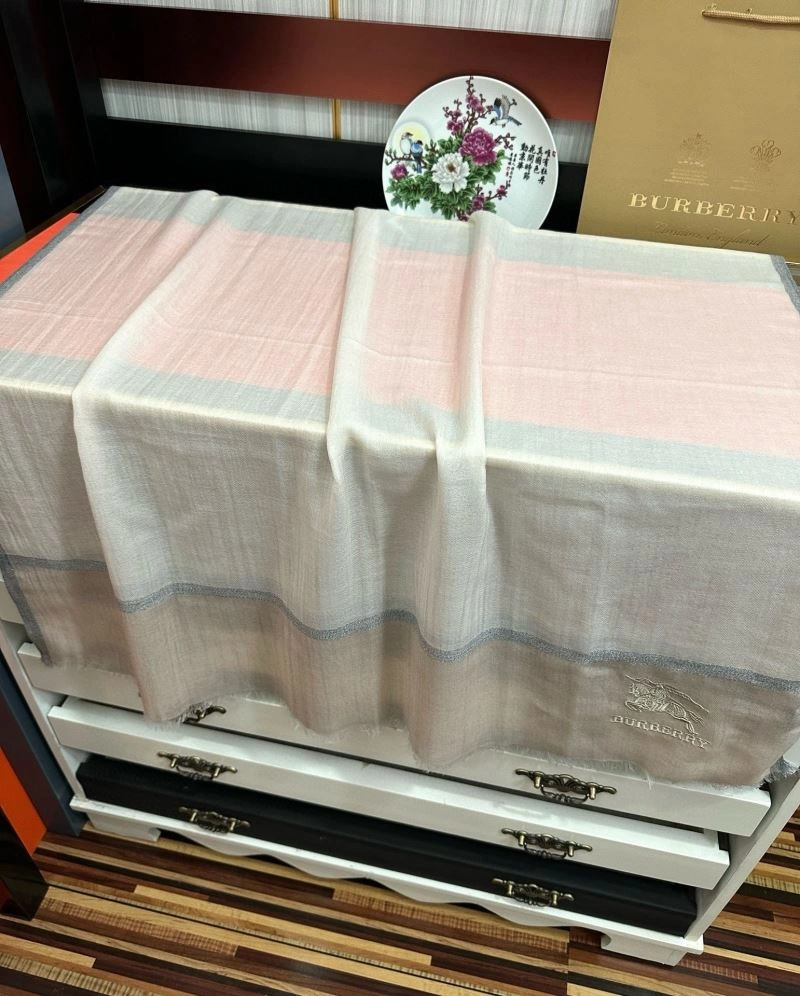 Burberry Scarf Premium 271363