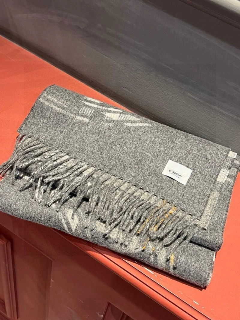 Classic Burberry Scarf 271357