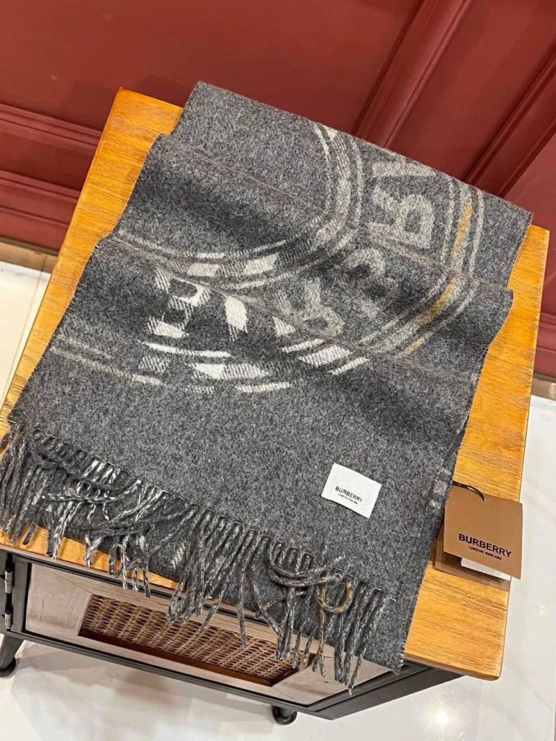 Classic Burberry Scarf 271357