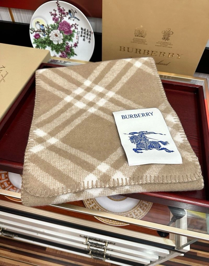 Classic Burberry Scarf 271335