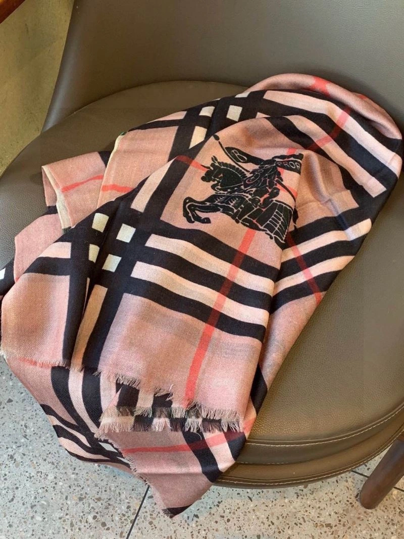 Burberry Scarf ZipUp 271340