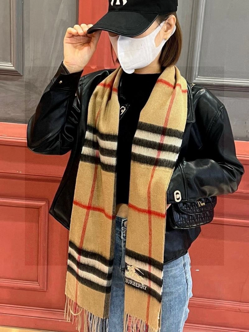 Burberry Scarf Stretchable 271354