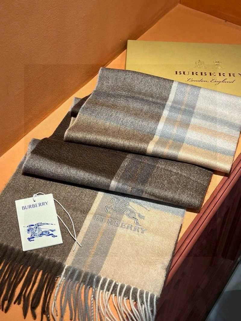 ZipUp Burberry Scarf 271344