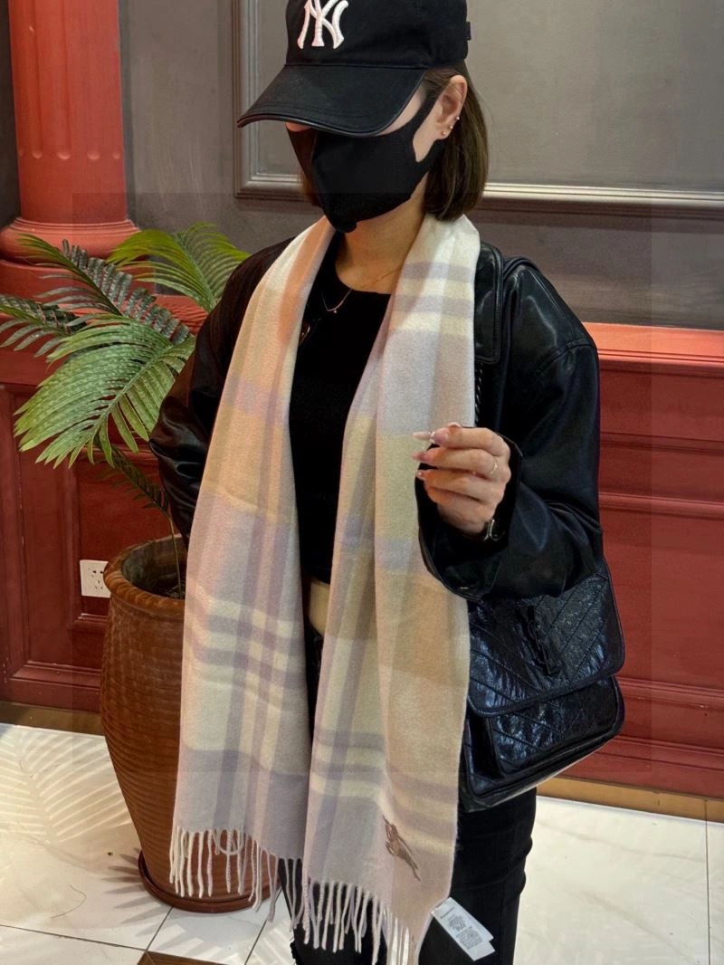 Burberry Scarf Lightweight 271342
