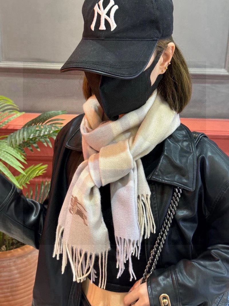 Burberry Scarf Lightweight 271342