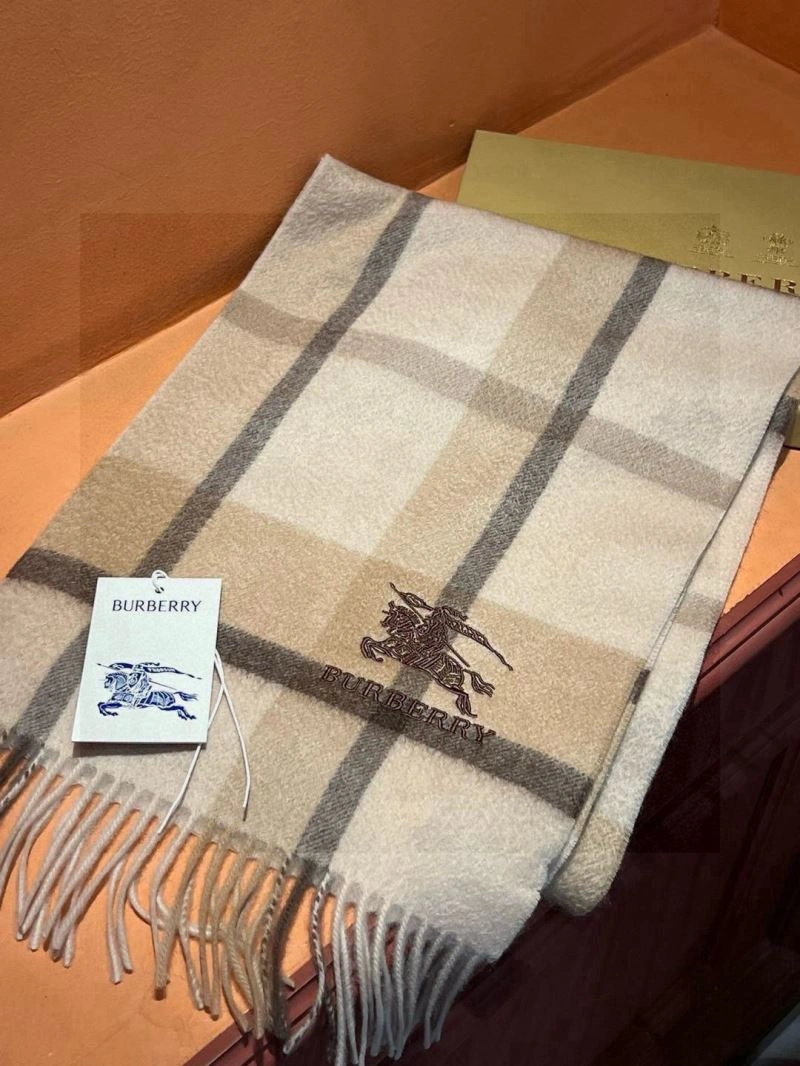 Flexible Burberry Scarf 271347