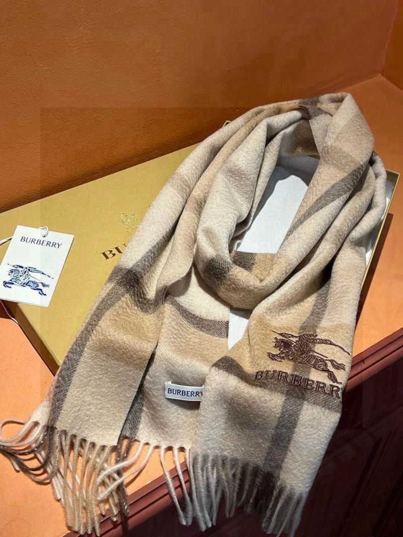 Flexible Burberry Scarf 271347