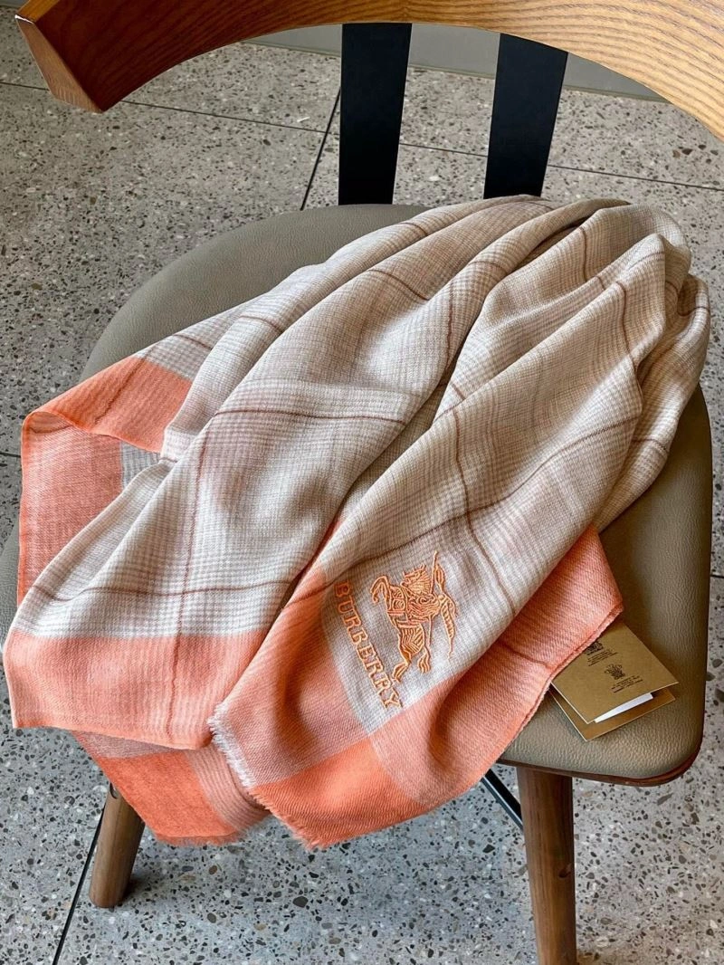 Burberry Scarf Comfortable 271328