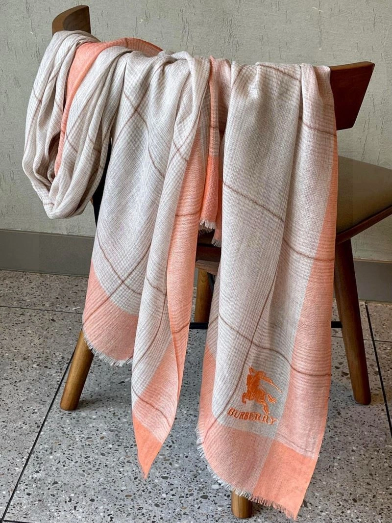 Burberry Scarf Comfortable 271328