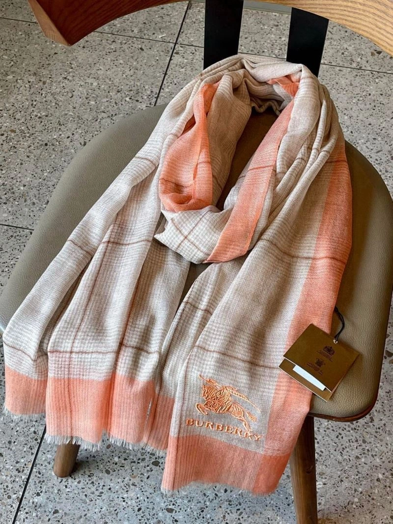 Burberry Scarf Comfortable 271328