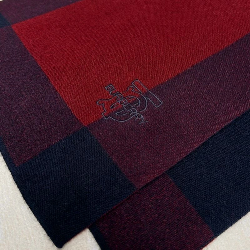 Burberry Scarf Compact 271323