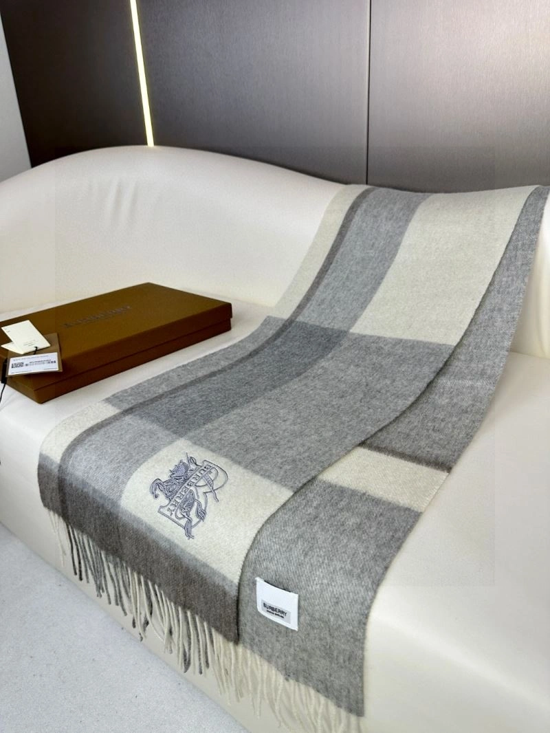 Burberry Scarf Neat 271324