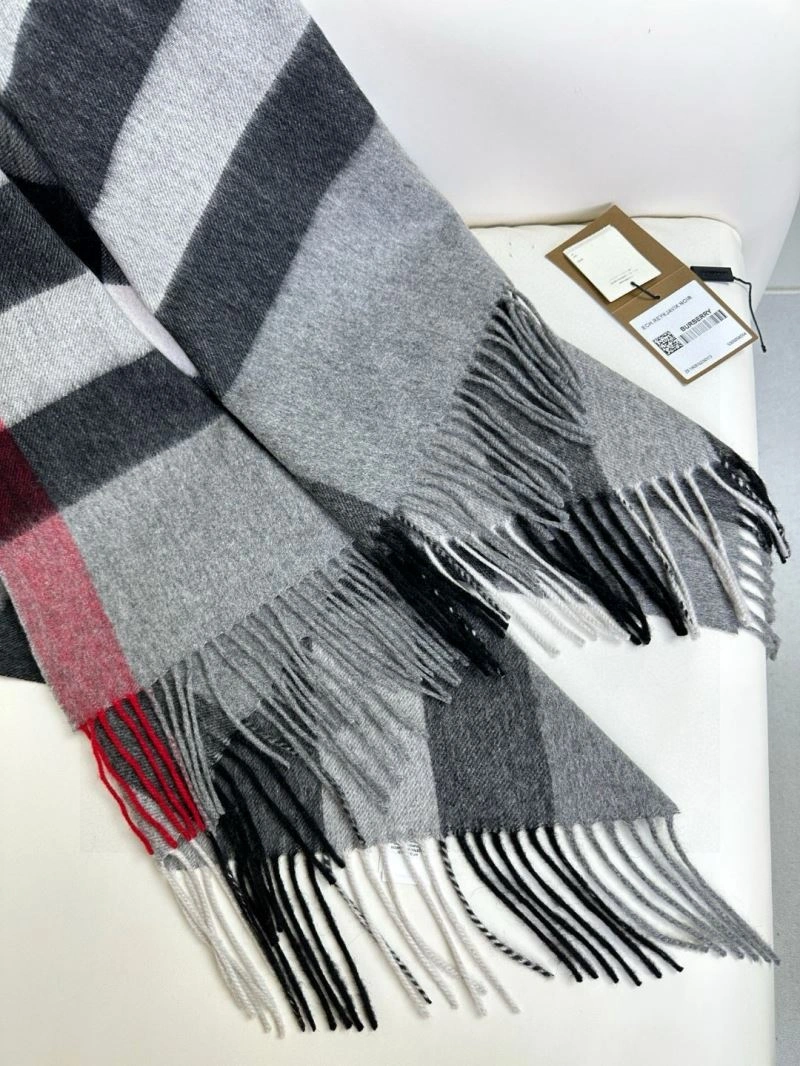 Burberry Scarf Sophisticated 271318