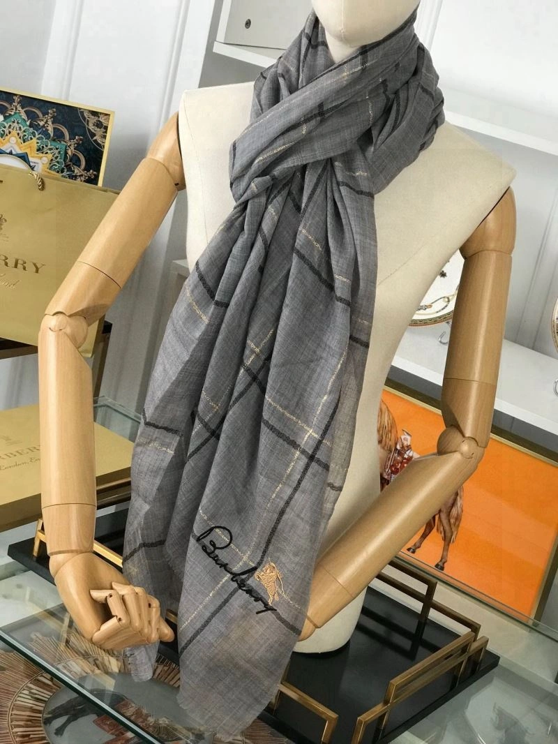 Burberry Scarf Youthful 271299