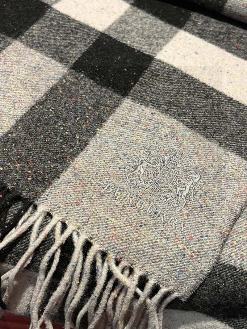 Burberry Scarf Premium 271307