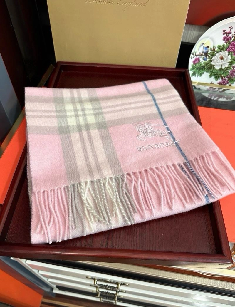 Burberry Scarf EasyMatch 271303