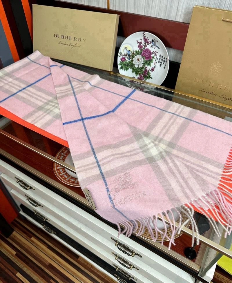 Burberry Scarf EasyMatch 271303