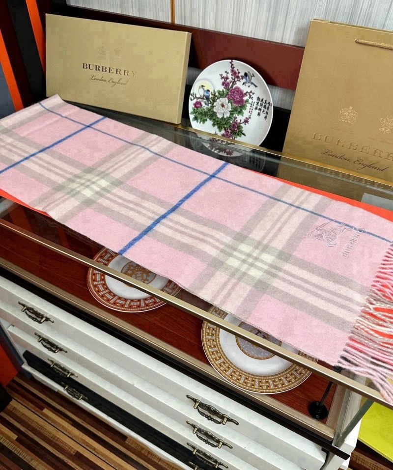 Burberry Scarf EasyMatch 271303