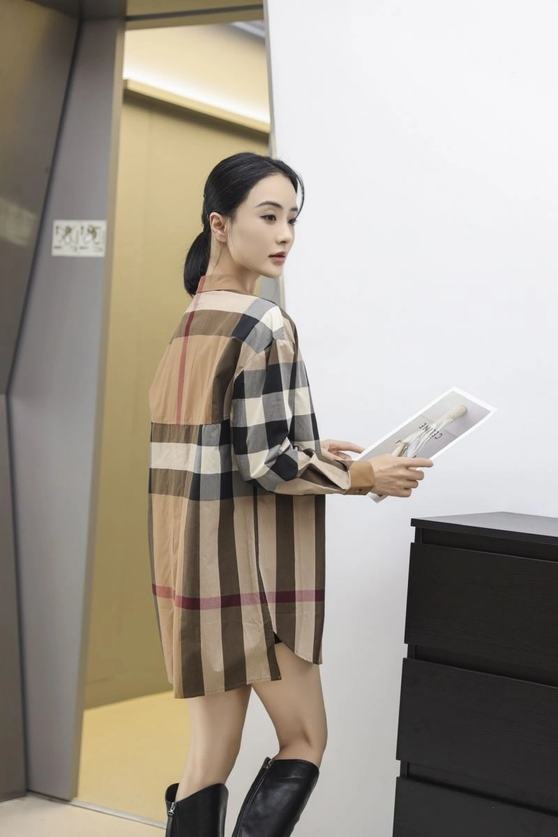 Burberry Shirts Versatile 103653
