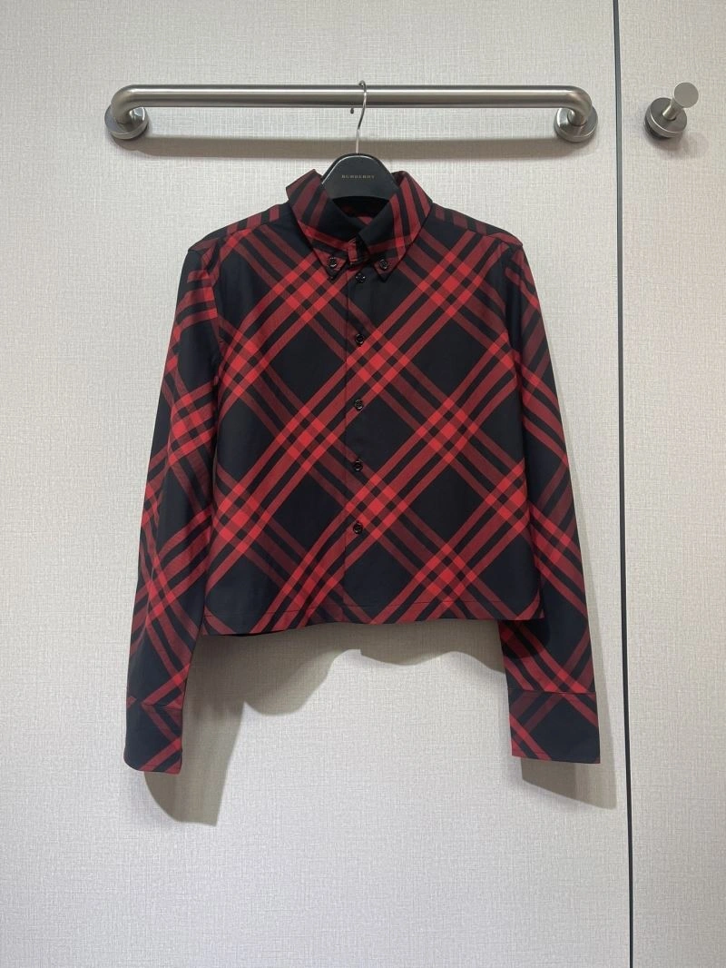 Minimalist Burberry Shirts 103650