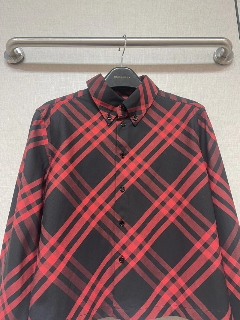 Minimalist Burberry Shirts 103650