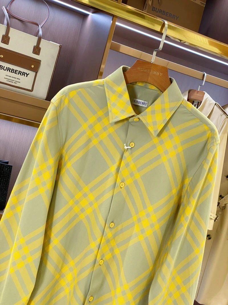Burberry Shirts WaterResistant 103633