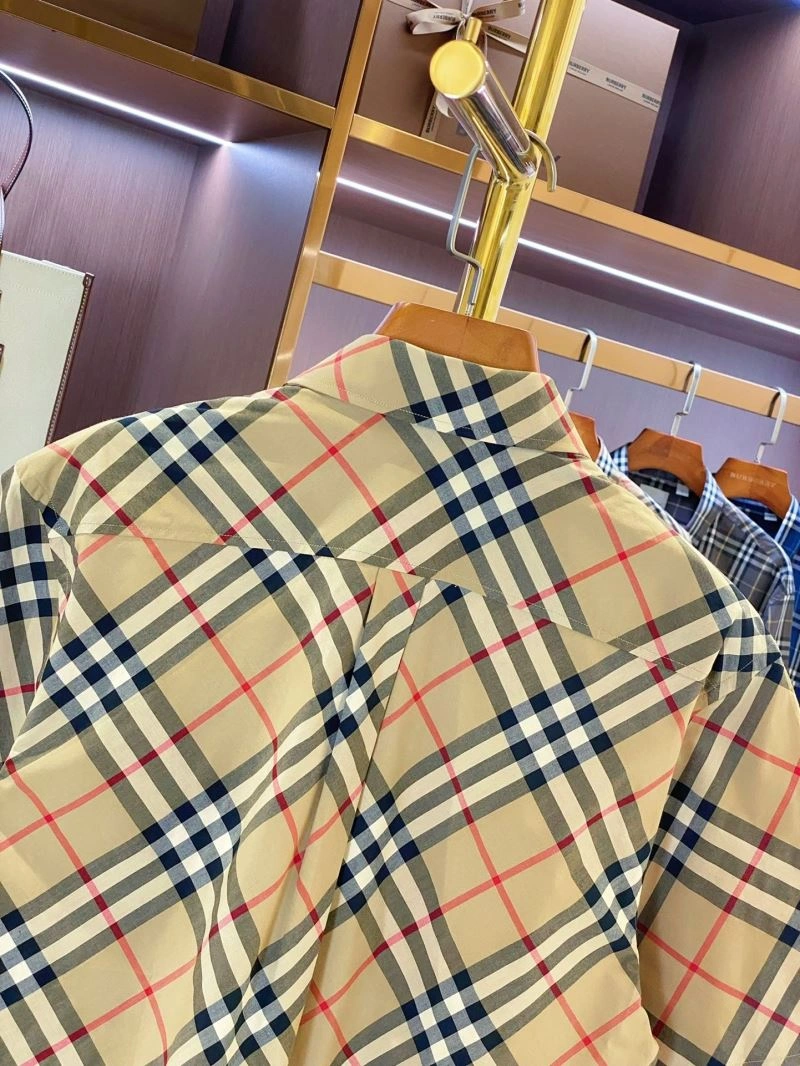 Versatile Burberry Shirts 103628