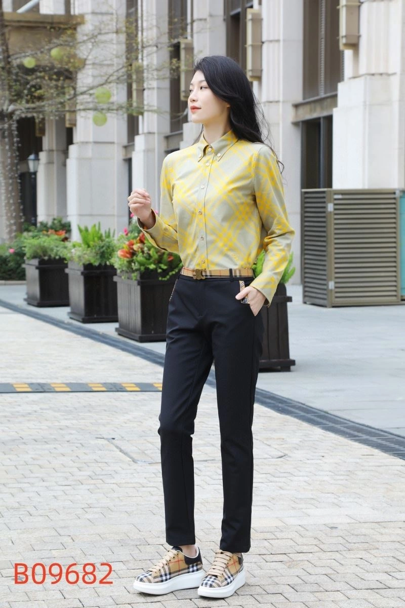 Timeless Burberry Shirts 103598